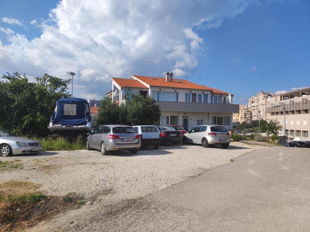 Apartment Sofia *